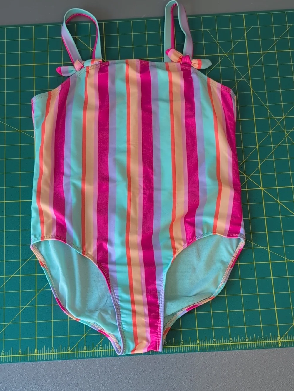 Trio-Girls Swinsuits